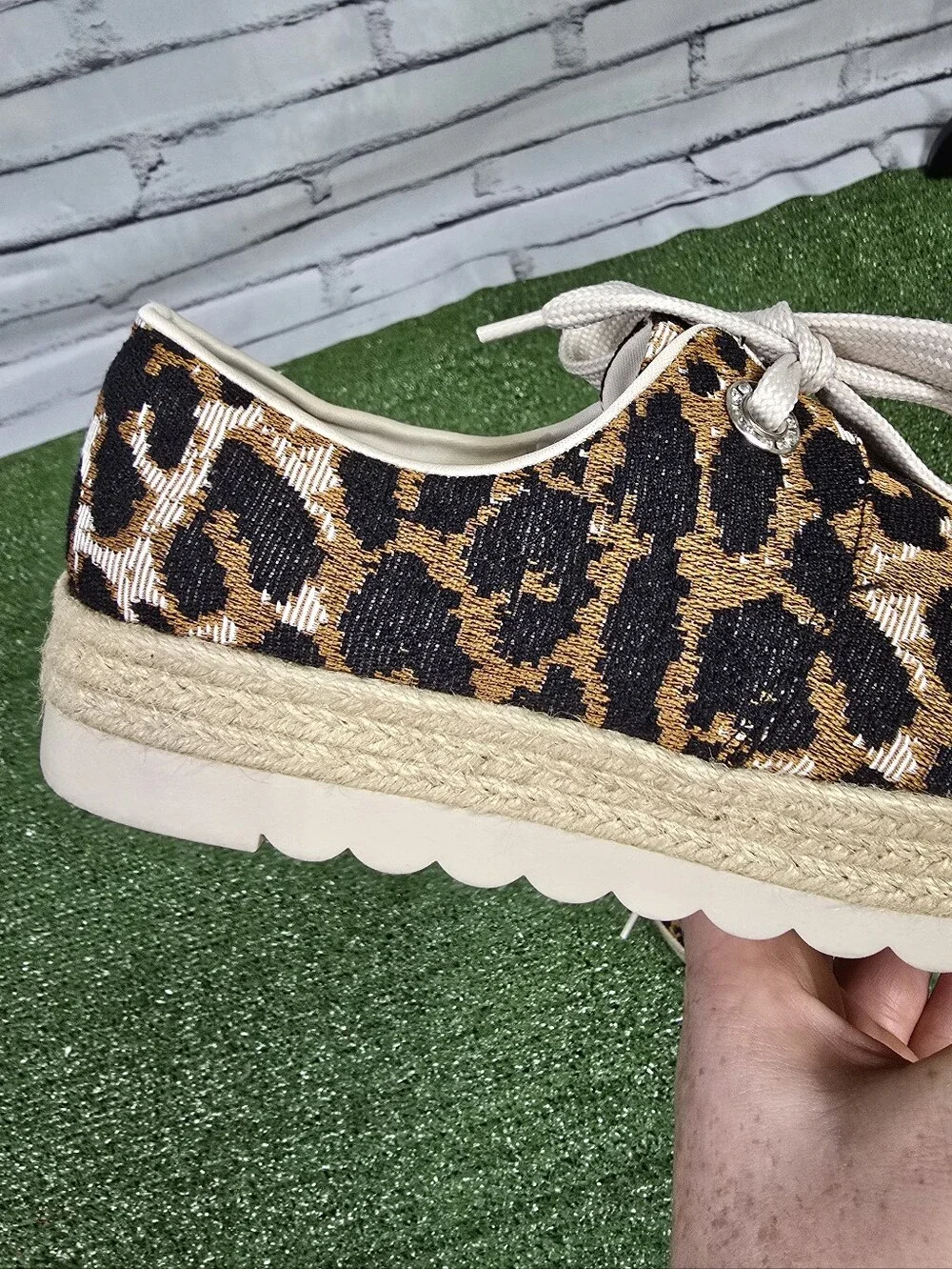 Crown & Ivy Dolly Espadrille Stacked Sole Leopard Woven Canvas Shoes Size 9